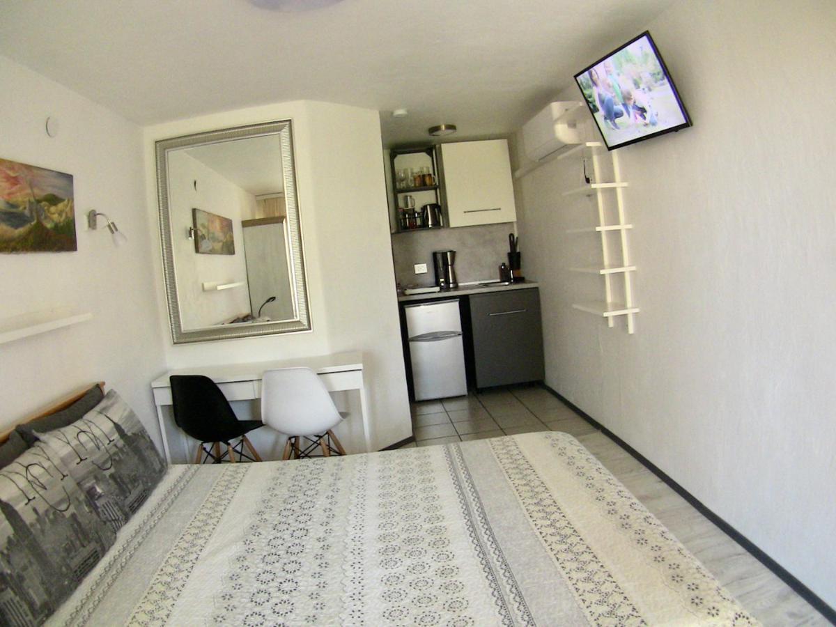 Vila Junda Neringa Exteriör bild